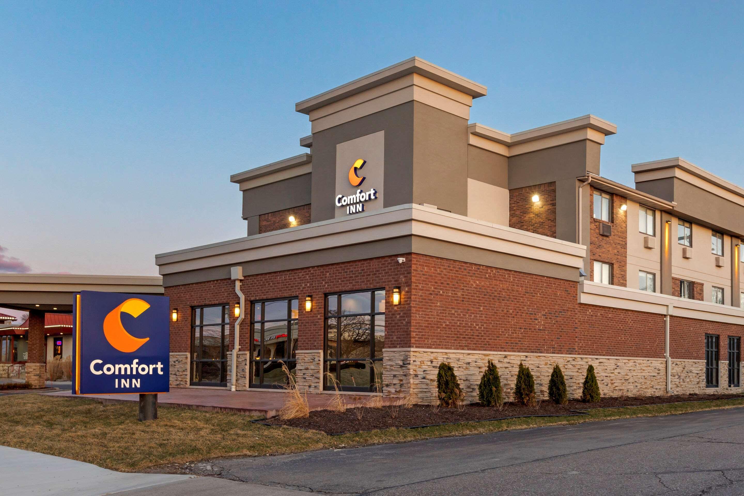 Comfort Inn Detroit - Troy Clawson Bagian luar foto